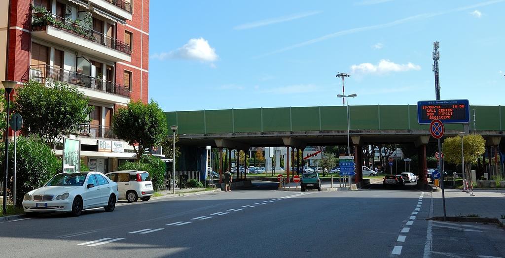 Casa Giulia Hotel Pisa Buitenkant foto