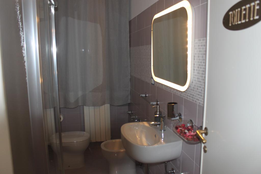 Casa Giulia Hotel Pisa Kamer foto